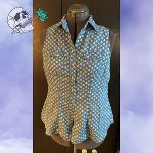 Skull Sleeveless Blouse